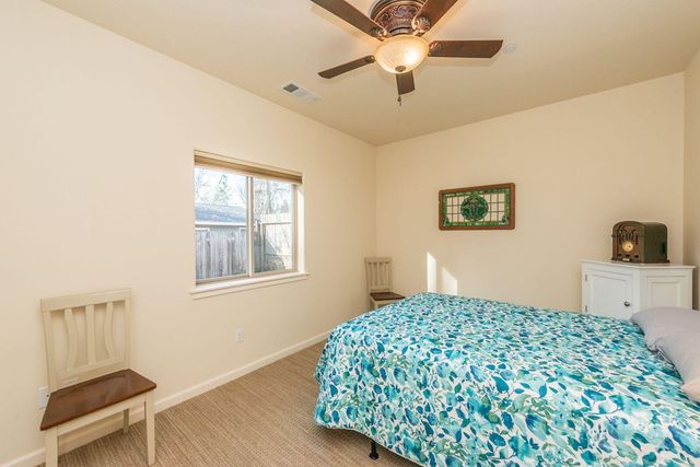 220 Fairway Drive, Weaverville, CA 96093