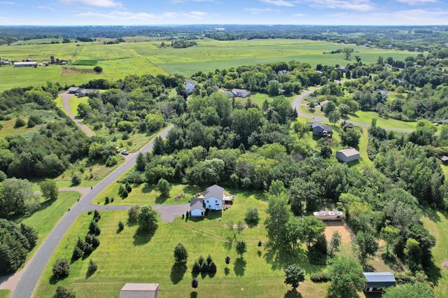774 Oriole Lane, Hudson, WI 54016