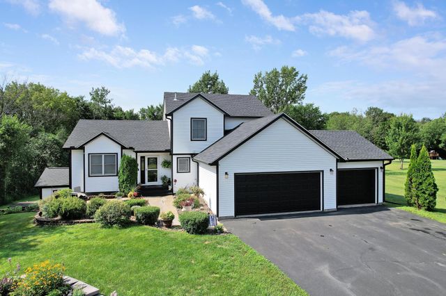 774 Oriole Lane, Hudson, WI 54016