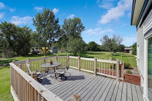 774 Oriole Lane, Hudson, WI 54016