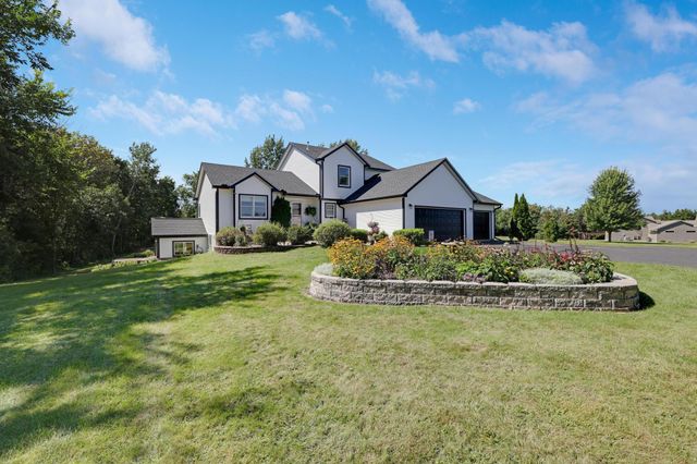 774 Oriole Lane, Hudson, WI 54016