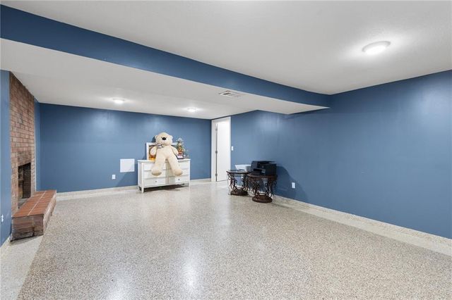 7901 Ella Avenue, Kansas City, KS 66112
