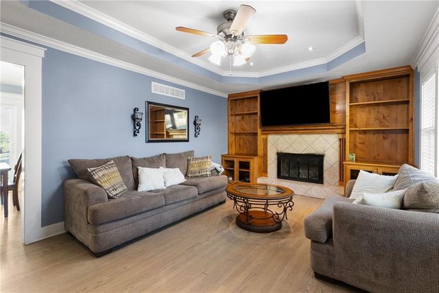 7901 Ella Avenue, Kansas City, KS 66112