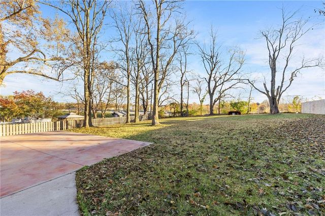 7901 Ella Avenue, Kansas City, KS 66112