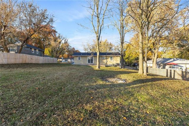 7901 Ella Avenue, Kansas City, KS 66112