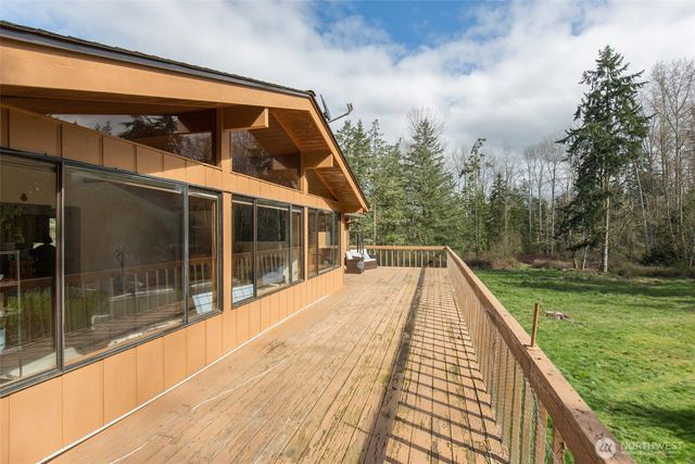 314 Stellar Ridge Lane, Sequim, WA 98382