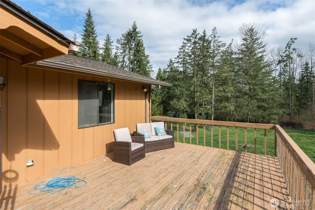 314 Stellar Ridge Lane, Sequim, WA 98382
