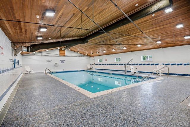 2 Idaho Court 2, Coram, NY 11727
