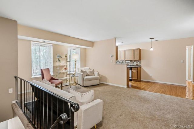 2 Idaho Court 2, Coram, NY 11727
