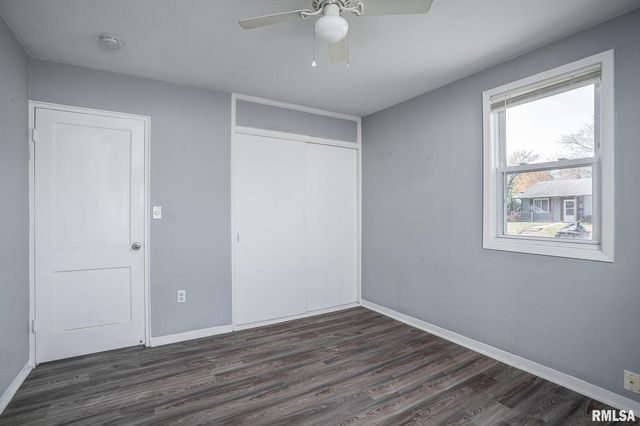 1310 39TH Street, Moline, IL 61265