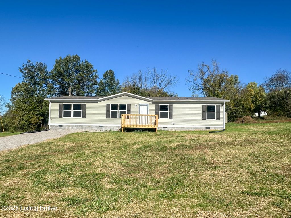 106 N Center St, Irvington, KY 40146