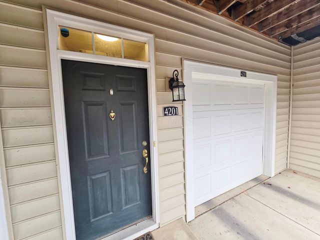 4201 Bradhurst Drive, 17-420 17-420, Dublin, OH 43016