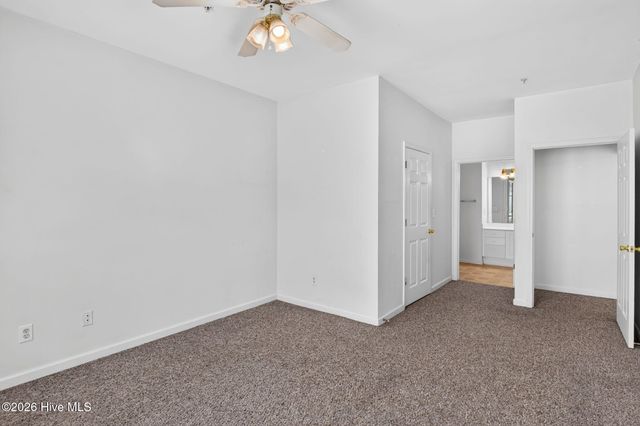 4521 Sagedale Drive Unit 101, Wilmington, NC 28405