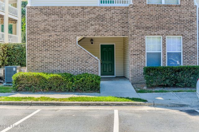 4521 Sagedale Drive Unit 101, Wilmington, NC 28405