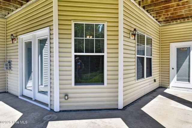 4521 Sagedale Drive Unit 101, Wilmington, NC 28405