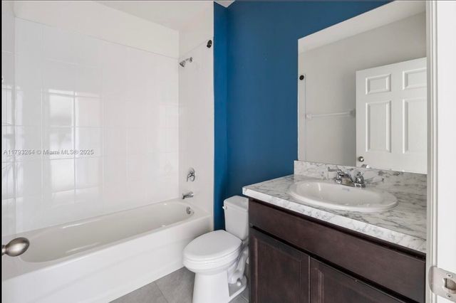 5305 FANTASY Drive, Fort Pierce, FL 34947