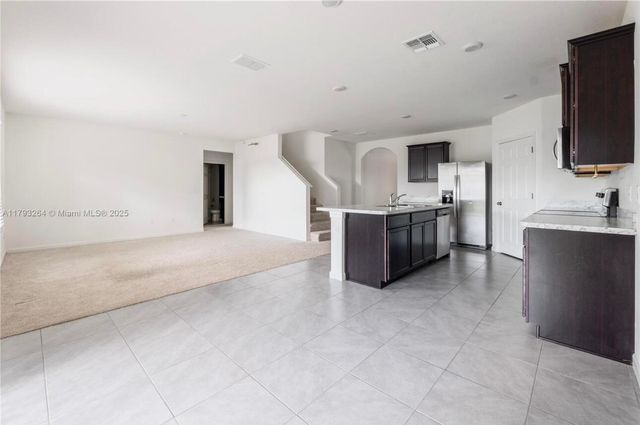 5305 FANTASY Drive, Fort Pierce, FL 34947
