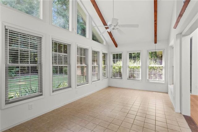 146 Lakeside Drive NW, Kennesaw, GA 30144