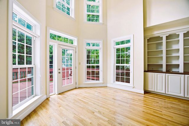 5818 BRADLEY BLVD, Bethesda, MD 20814