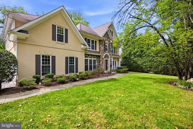 5818 BRADLEY BLVD, Bethesda, MD 20814