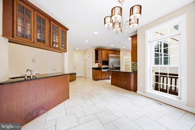 5818 BRADLEY BLVD, Bethesda, MD 20814