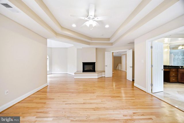 5818 BRADLEY BLVD, Bethesda, MD 20814