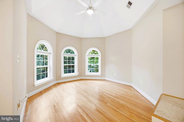 5818 BRADLEY BLVD, Bethesda, MD 20814
