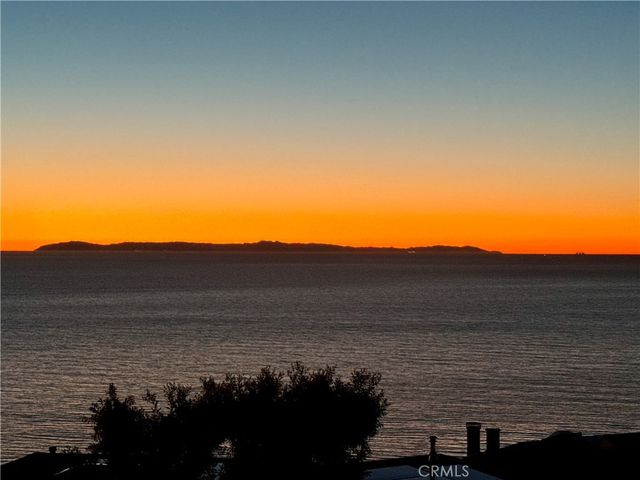2590 Iris, Laguna Beach, CA 92651