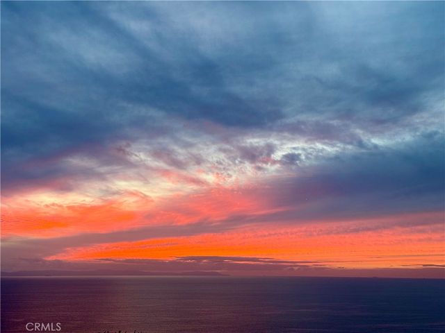 2590 Iris, Laguna Beach, CA 92651