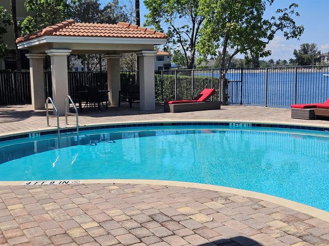 1088 NW 33rd Court, Pompano Beach, FL 33064