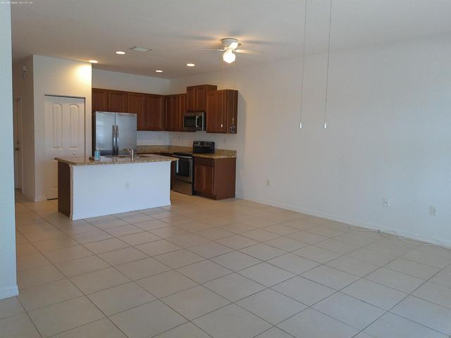 1088 NW 33rd Court, Pompano Beach, FL 33064
