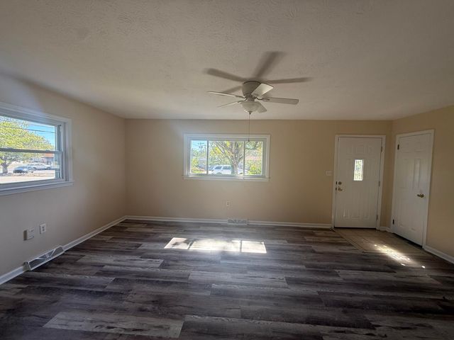 112 Woodford Avenue, Berea, KY 40403