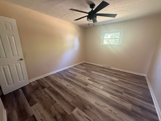 112 Woodford Avenue, Berea, KY 40403