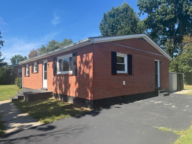 112 Woodford Avenue, Berea, KY 40403
