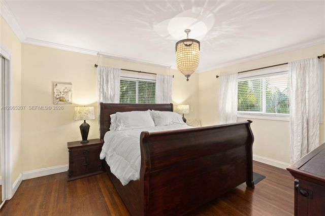 6315 Maynada St, Coral Gables, FL 33146
