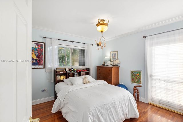 6315 Maynada St, Coral Gables, FL 33146