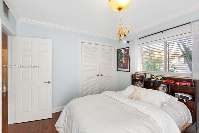 6315 Maynada St, Coral Gables, FL 33146