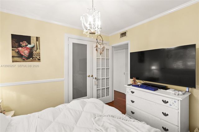 6315 Maynada St, Coral Gables, FL 33146