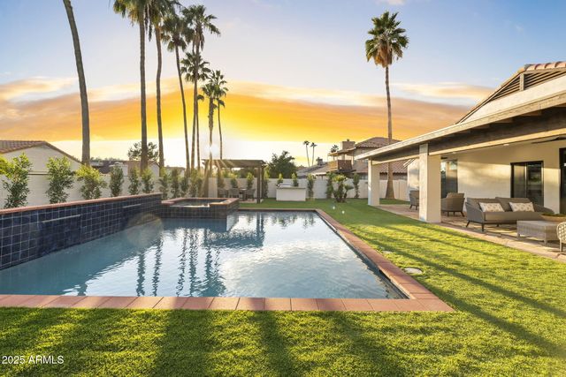 5507 E KINGS Avenue, Scottsdale, AZ 85254