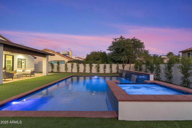 5507 E KINGS Avenue, Scottsdale, AZ 85254