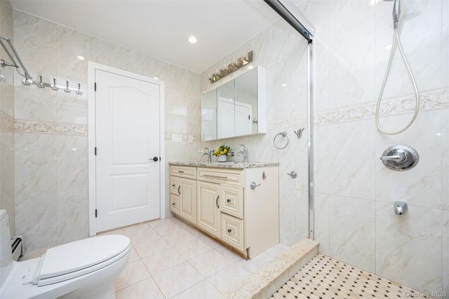 22447 76th Road, Oakland Gardens, NY 11364