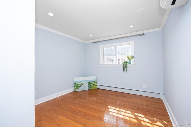 22447 76th Road, Oakland Gardens, NY 11364