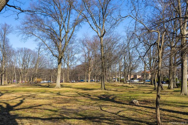 22447 76th Road, Oakland Gardens, NY 11364