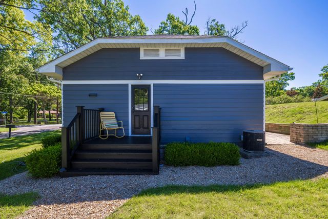 2310 Hazeltine Drive, Long Beach, IN 46360