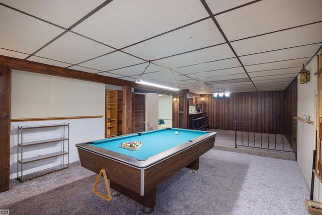 20424 Sunnydale Street, St Clair Shores, MI 48081