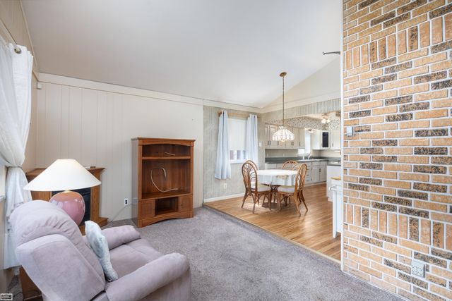 20424 Sunnydale Street, St Clair Shores, MI 48081