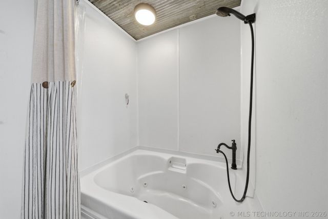 34964 W Green Road, Mannford, OK 74044