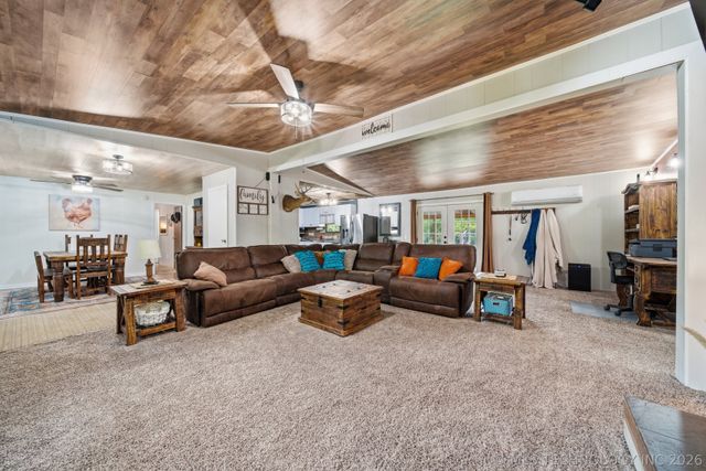 34964 W Green Road, Mannford, OK 74044