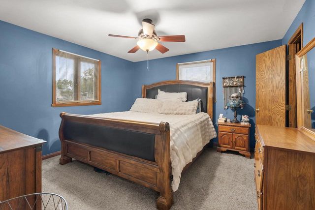 1708 THELEN AVENUE, Kaukauna, WI 54130