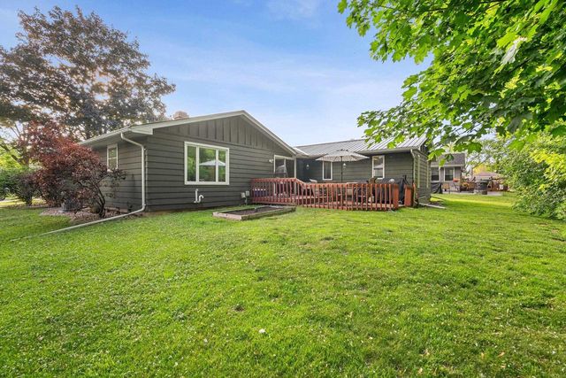 1708 THELEN AVENUE, Kaukauna, WI 54130